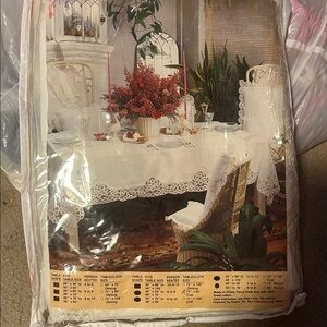 NWOT!Battenberg Lace Tablecloth
